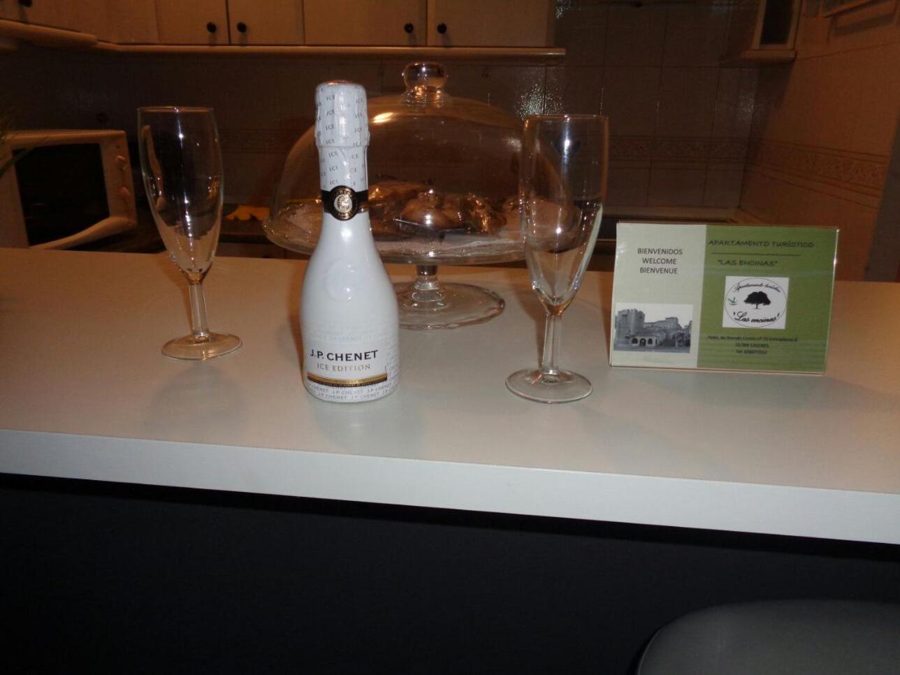 Apartamento Las Encinas Appartement Caces Buitenkant foto